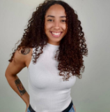 <a style="color: #005eef" href="https://www.linkedin.com/in/mariana-moutinho-milton-b2b26916a/" target="_blank">Mariana Milton</a>